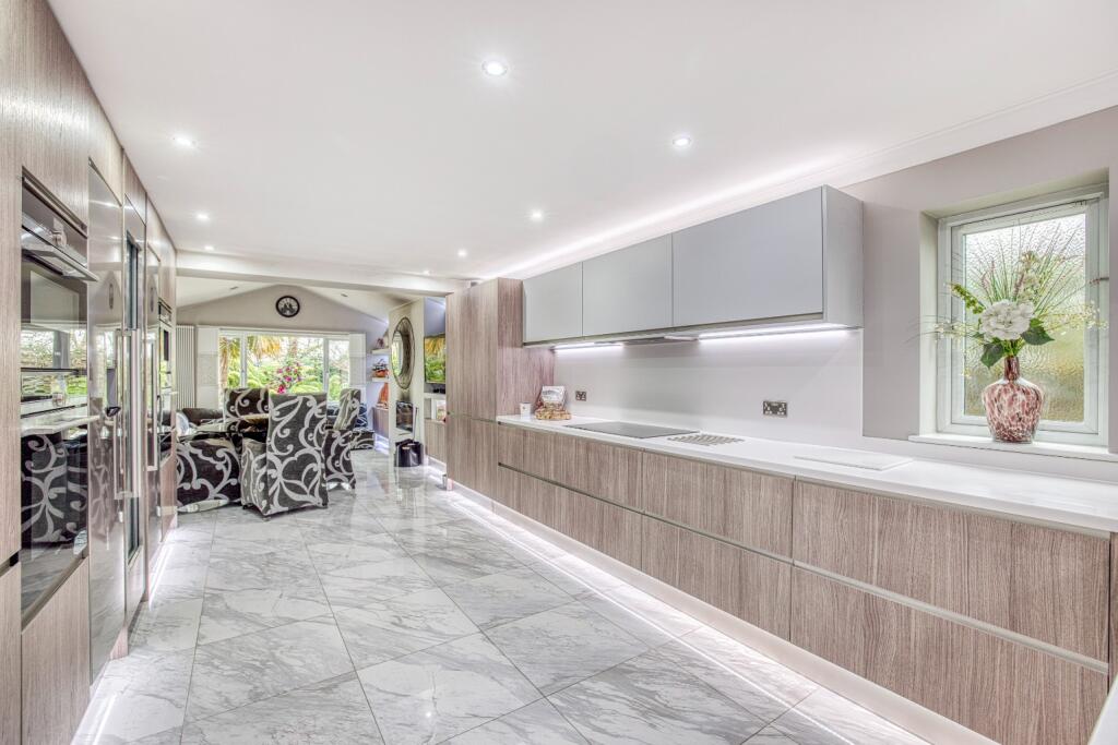 Additional image 10 of Meare, between Glastonbury and Wedmore