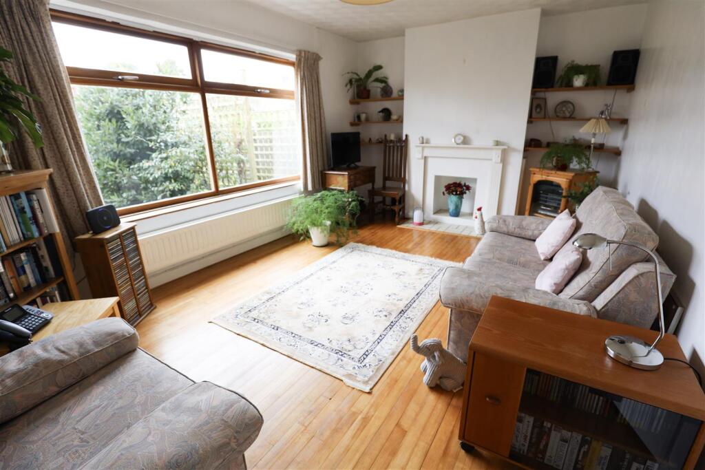 Additional image 2 of Sigingstone, Cowbridge