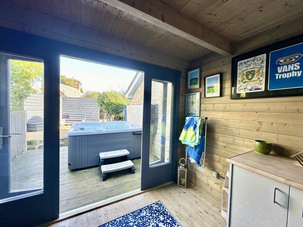 Additional image 16 of Ham Hill Road, Higher Odcombe, Yeovil, Somerset, BA22