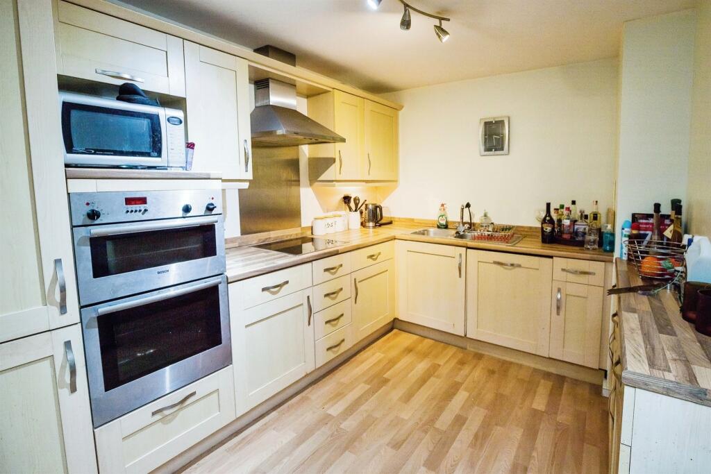 Additional image 5 of The Beeches, Upton, Chester