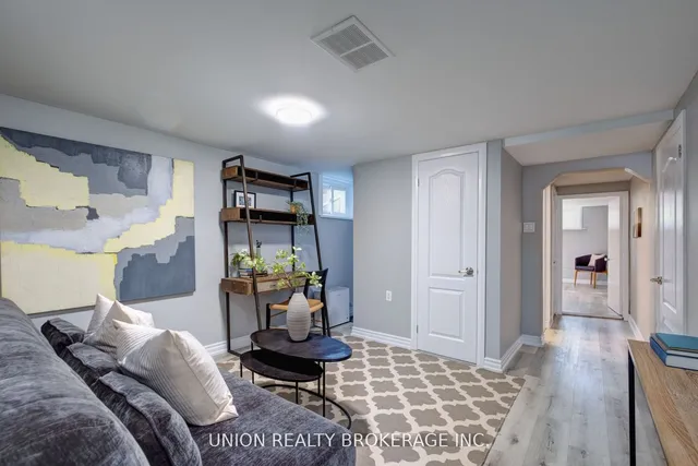 Additional image 19 of 28 Fishleigh Dr