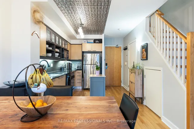 Additional image 15 of 36 Blue Jays Way Unit 714