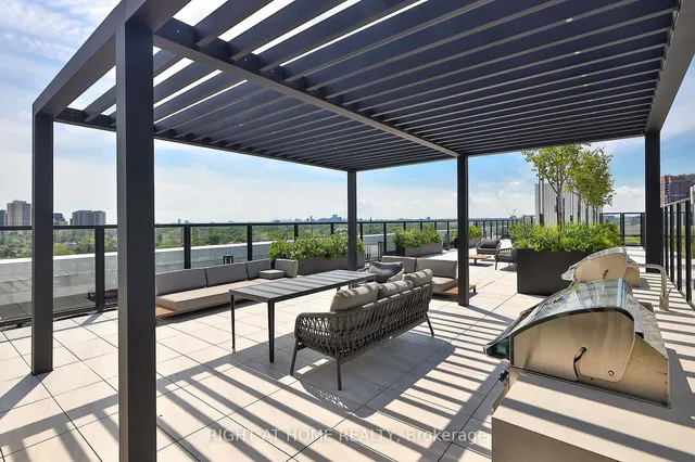 Additional image 28 of 2720 Dundas St Unit 607