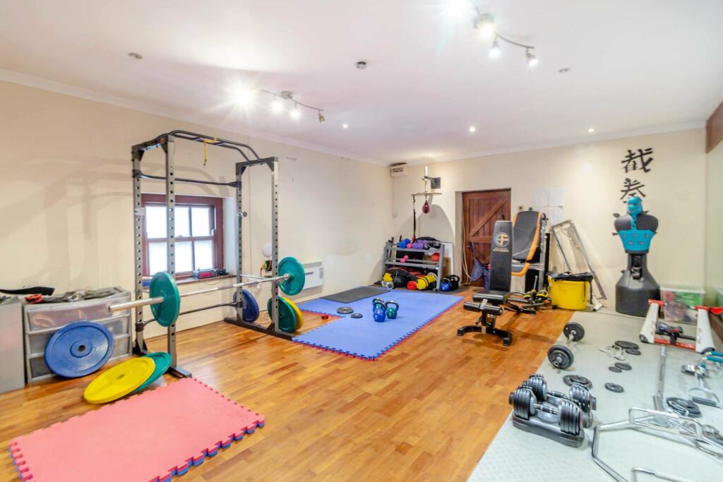 Additional image 40 of Rudry