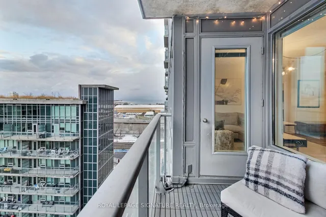 Additional image 25 of 59 East Liberty St Unit 1111