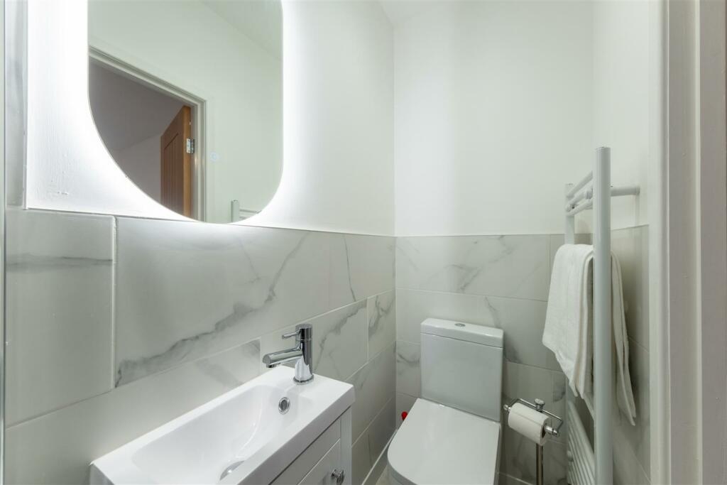 Additional image 24 of Platts Lane, Tarvin