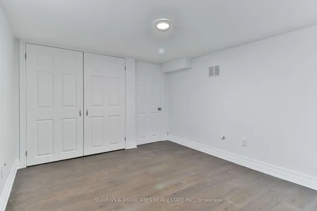 Additional image 27 of 262 Poyntz Ave