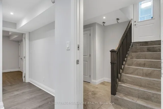 Additional image 23 of 63 Thyra Ave