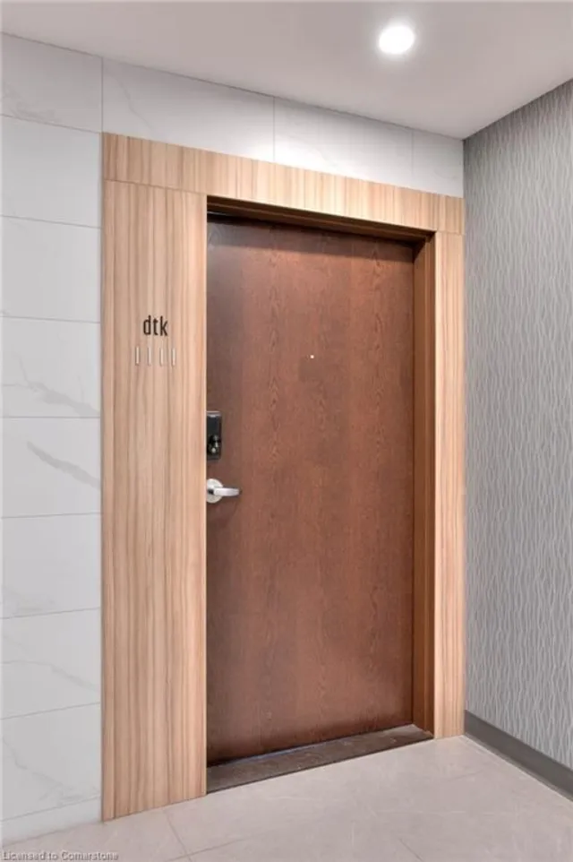 Additional image 30 of 60 Frederick St Unit 1111