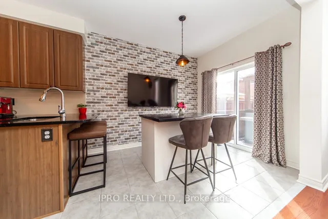 Additional image 10 of 1068 Job Cres