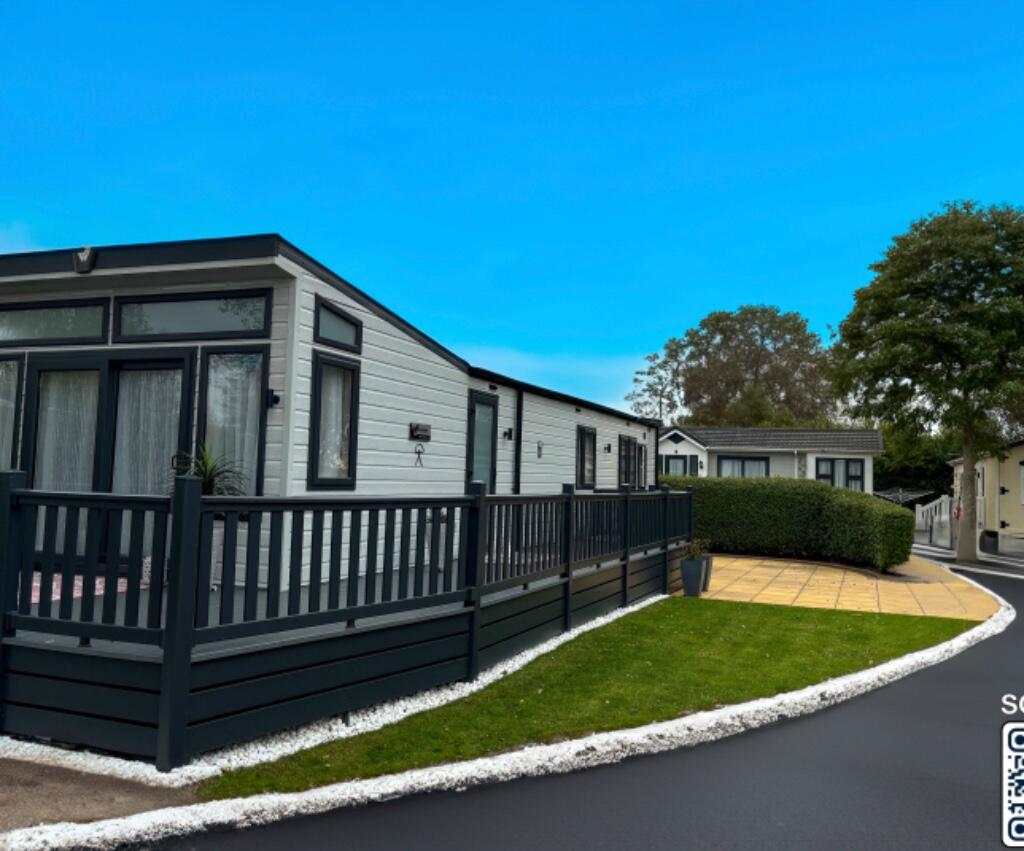 Additional image 4 of Park Lane Holiday Homes, Park Lane, Meols, Wirral CH47 8XX , Merseyside, CH4