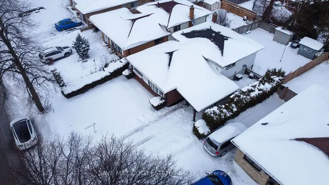 Additional image 32 of 122 Hazelglen Dr