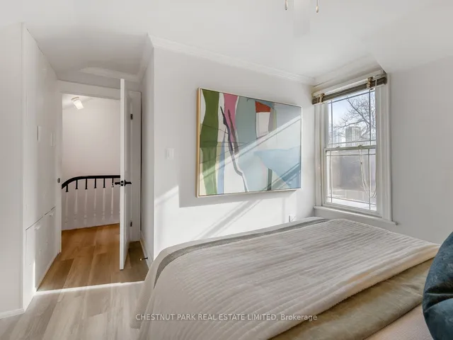 Additional image 12 of 318 Carlton St