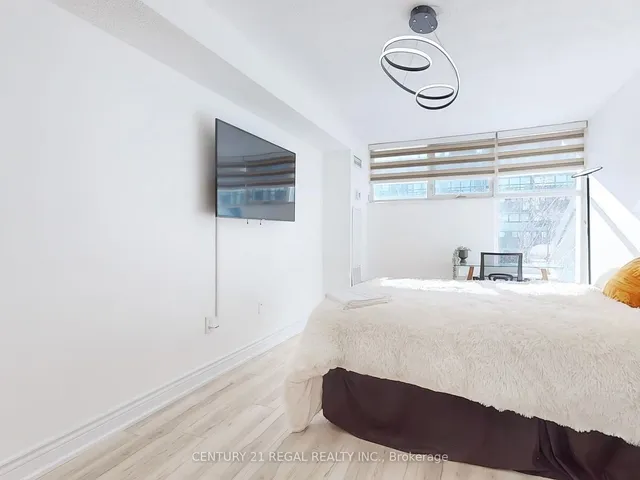 Additional image 21 of 364 The East Mall Unit 105