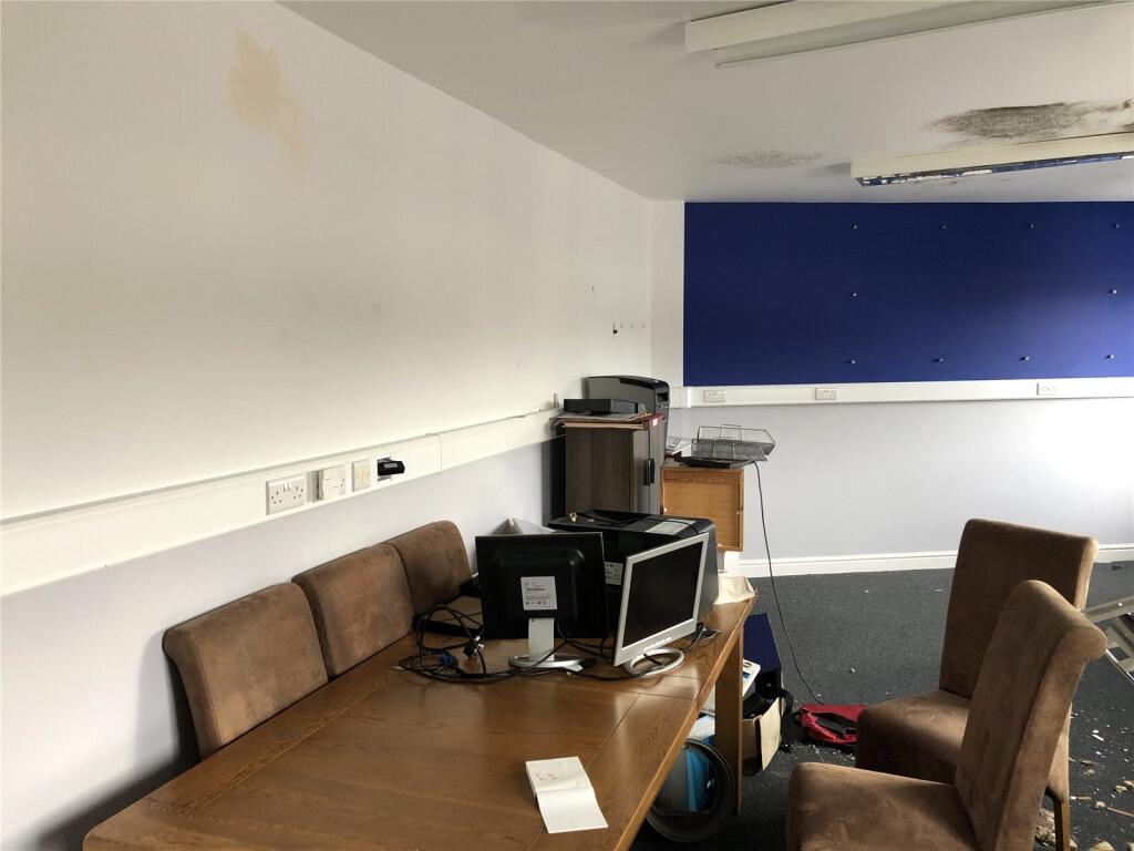 Additional image 5 of Central Road, Yeovil, Somerset, BA20