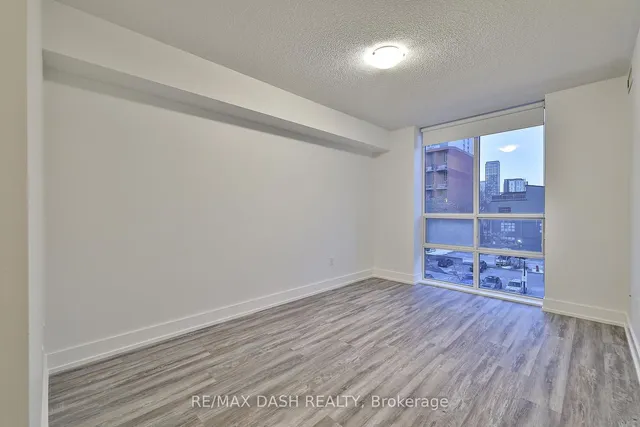 Additional image 24 of 330 Adelaide St Unit 501