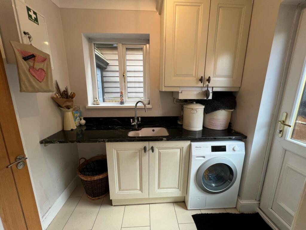 Additional image 8 of Bronheulwen, Porth - Porth