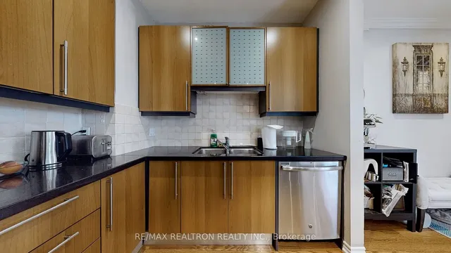 Additional image 21 of 11 Everson Dr Unit 303