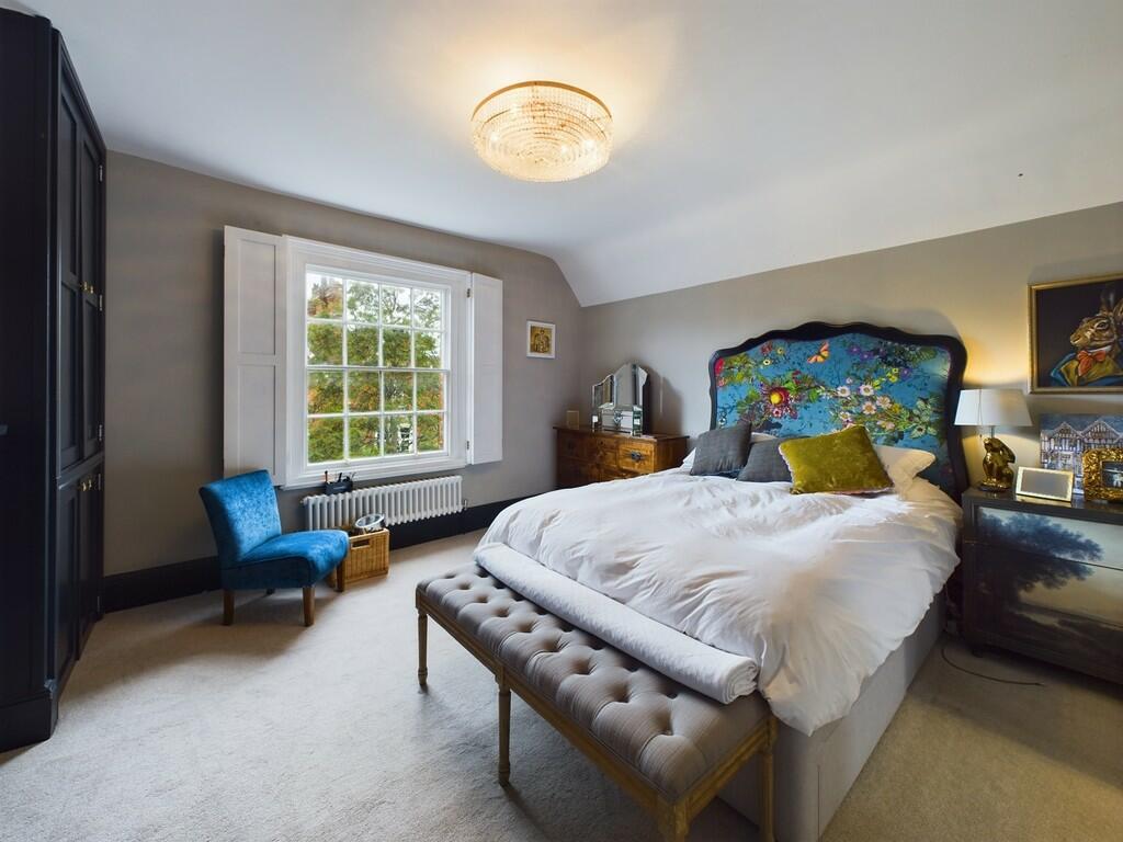 Additional image 7 of Victoria Pathway, Queens Park