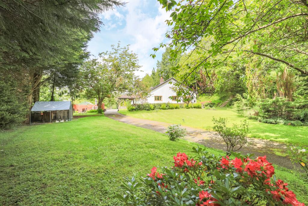 Additional image 33 of Taff Merthyr House, Treharris