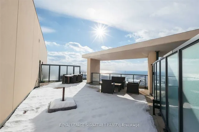 Additional image 17 of 51 East Liberty St Unit Ph07