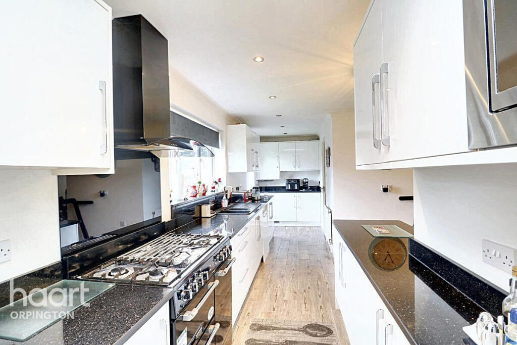 Additional image 16 of Magpie Hall Lane, BROMLEY