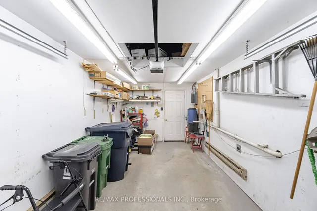 Additional image 33 of 25 Baskerville Cres