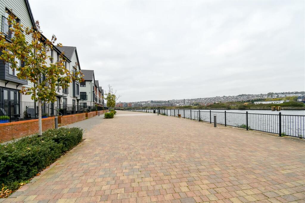 Additional image 31 of Ffordd Pentre, Barry