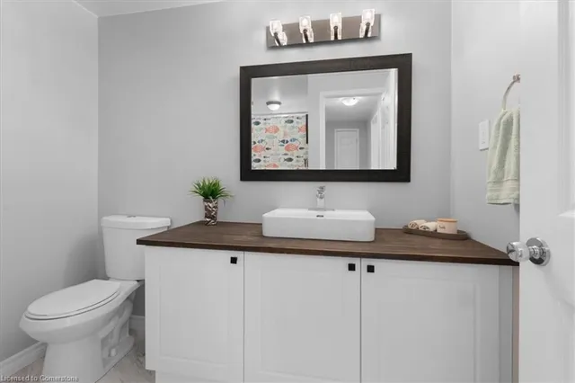 Additional image 18 of 15 Gregg Crt Unit 5