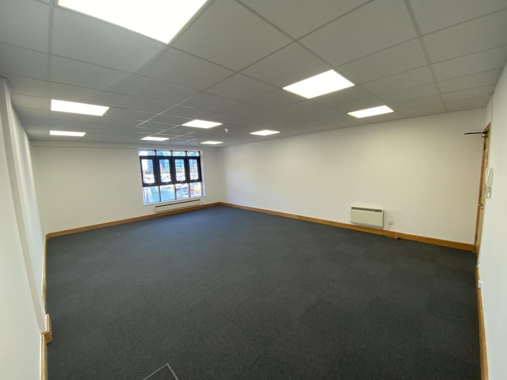 Additional image 8 of 21 The Waterfront, Eastbourne, East Sussex, BN23 5UZ