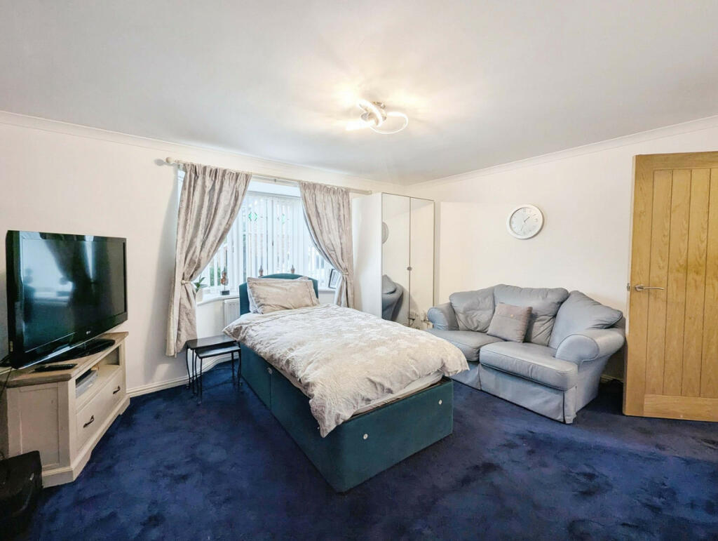 Additional image 22 of Clos Cae Pwll, Treharris, CF46