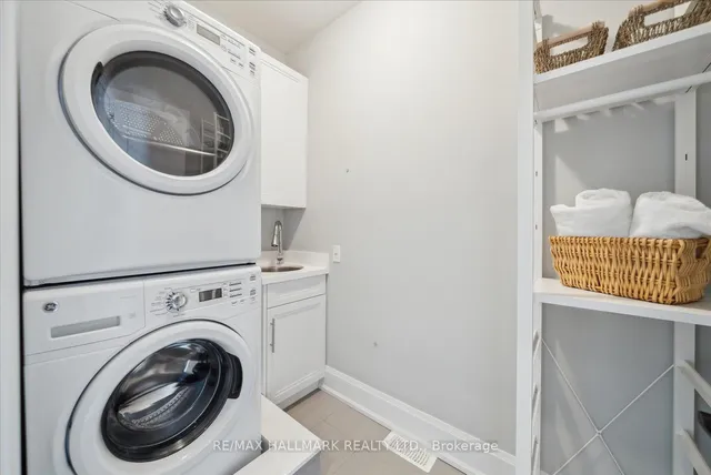 Additional image 31 of 21 Neilson Ave