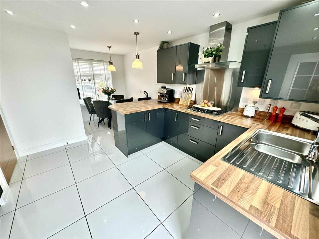 Additional image 11 of Highfields, Porth