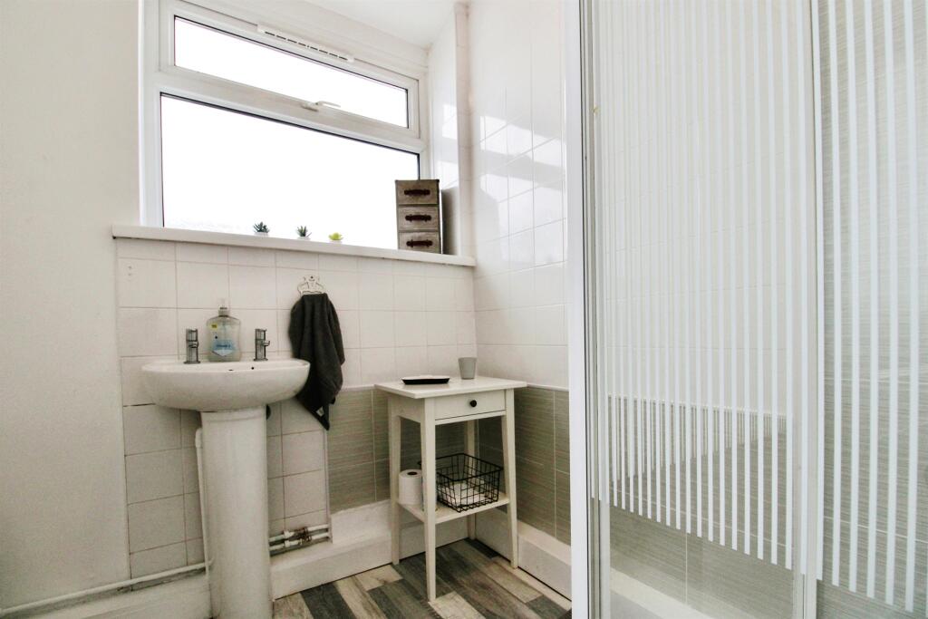 Additional image 9 of Glebe Street, Penarth