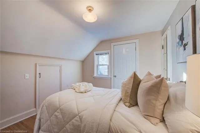 Additional image 26 of 56 Garden Ave