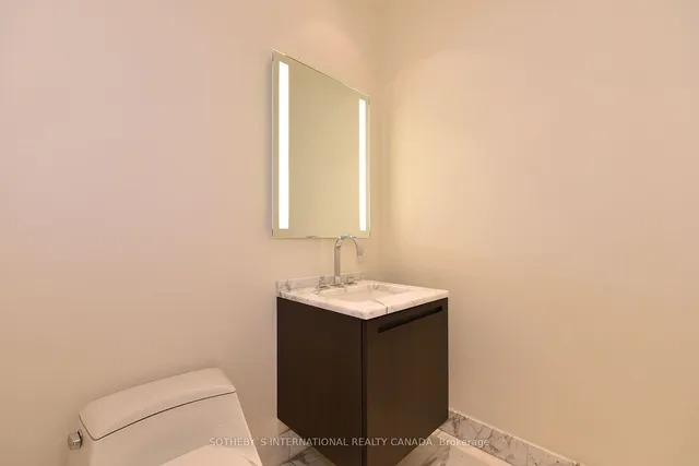 Additional image 27 of 180 University Ave Unit 5303