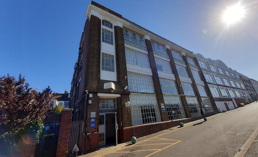 Unit 9 Hove Business Centre, Fonthill Road, Hove, East Sussex, BN3 6HA