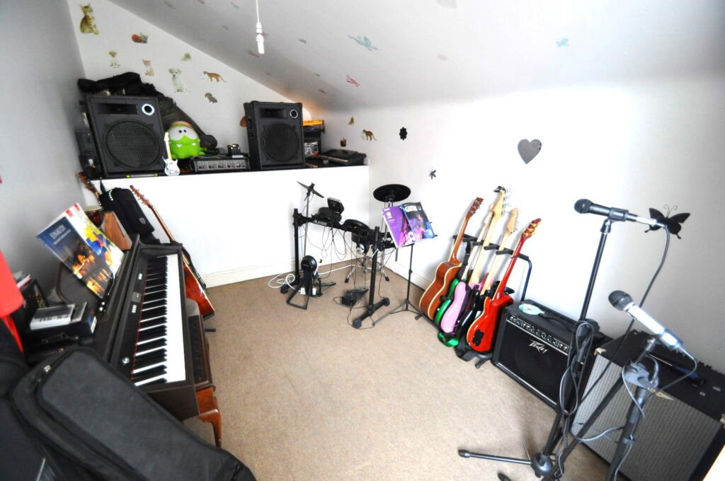 Additional image 24 of Denton Drive, Wallasey