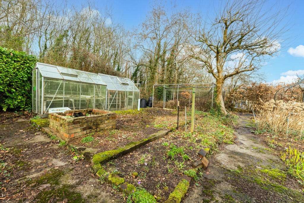 Additional image 40 of Court Cottages, Michaelston Road, St Fagans