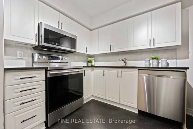 Additional image 19 of 260 Queens Quay Unit 3103