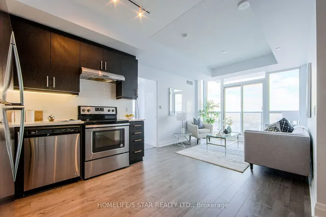 Additional image 13 of 17 ZORRA St Unit 2103