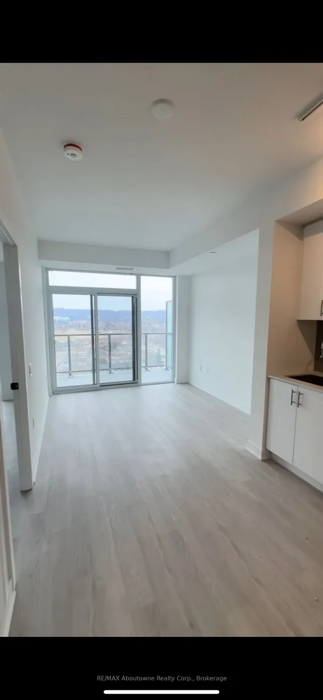 Additional image 7 of 2782 Barton St Unit 1001