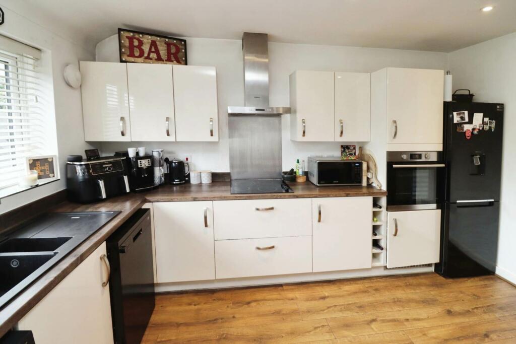 Additional image 4 of Harrison Close, Eastham