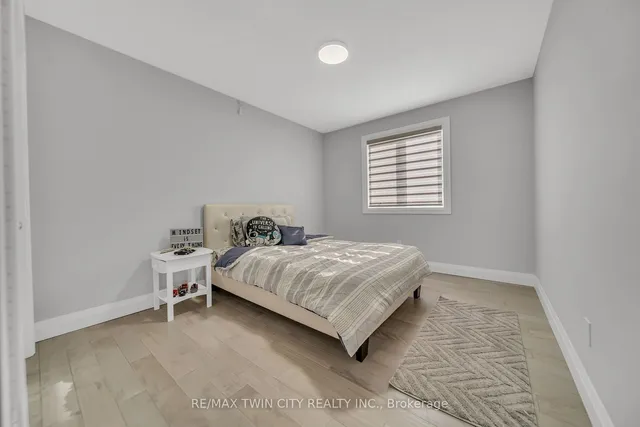 Additional image 20 of 114 Rivertrail Ave