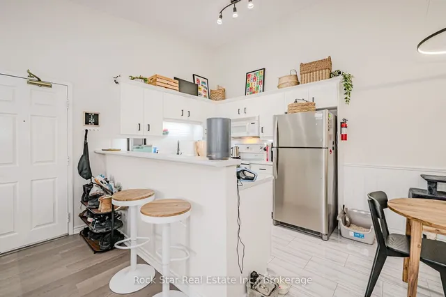 Additional image 6 of 4013 Kilmer Dr Unit 404