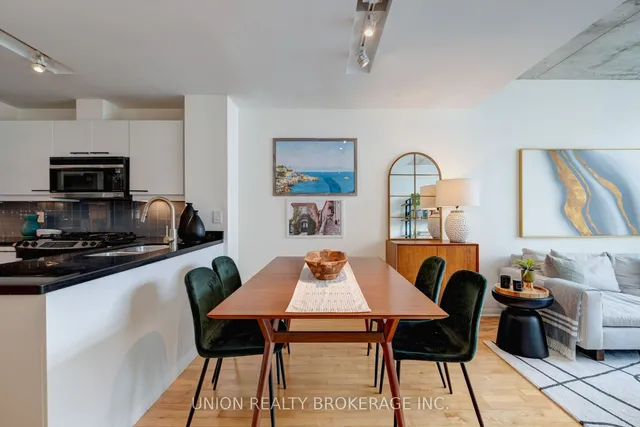 Additional image 7 of 333 Adelaide St Unit 1012