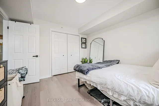 Additional image 14 of 4013 Kilmer Dr Unit 404