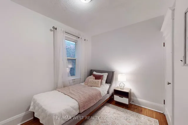 Additional image 18 of 540 Roxton Rd