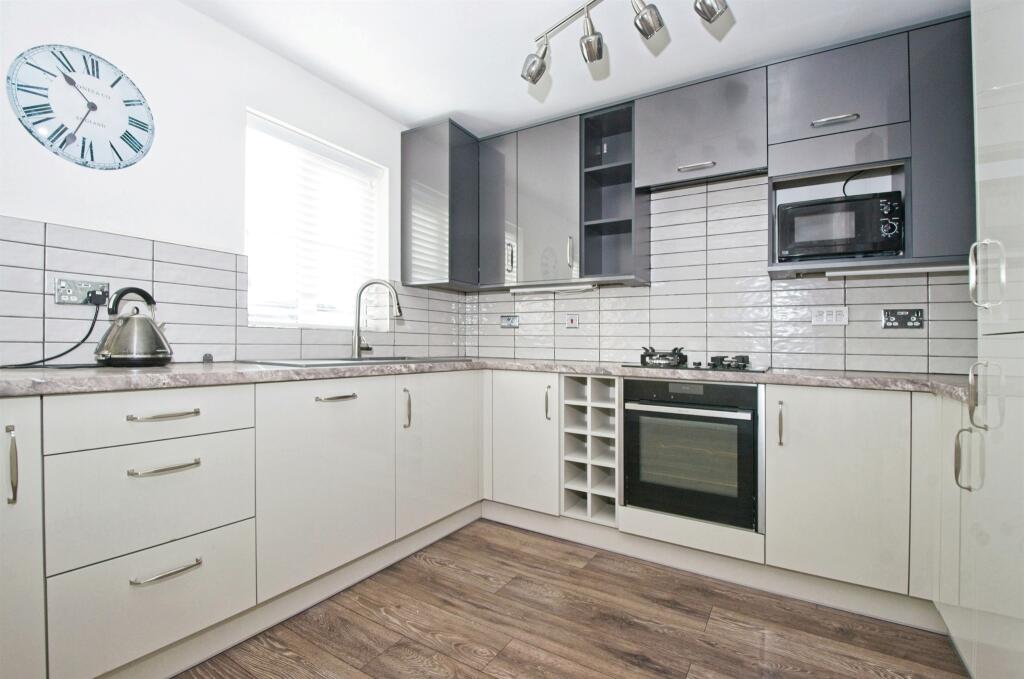 Additional image 7 of Clos Springfield, Talbot Green, Pontyclun