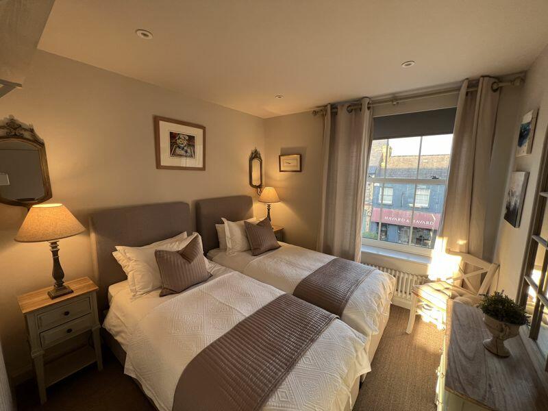 Additional image 9 of 40 Eastgate, Cowbridge, CF71 7DG